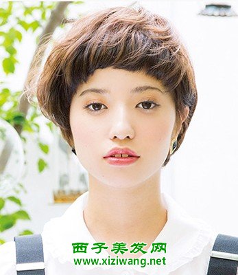 胖子女短發(fā)發(fā)型圖片告訴你胖人變?nèi)税l(fā)型