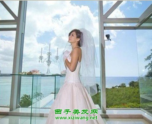 今年最流行短發婚紗照發型做最漂亮短發新娘